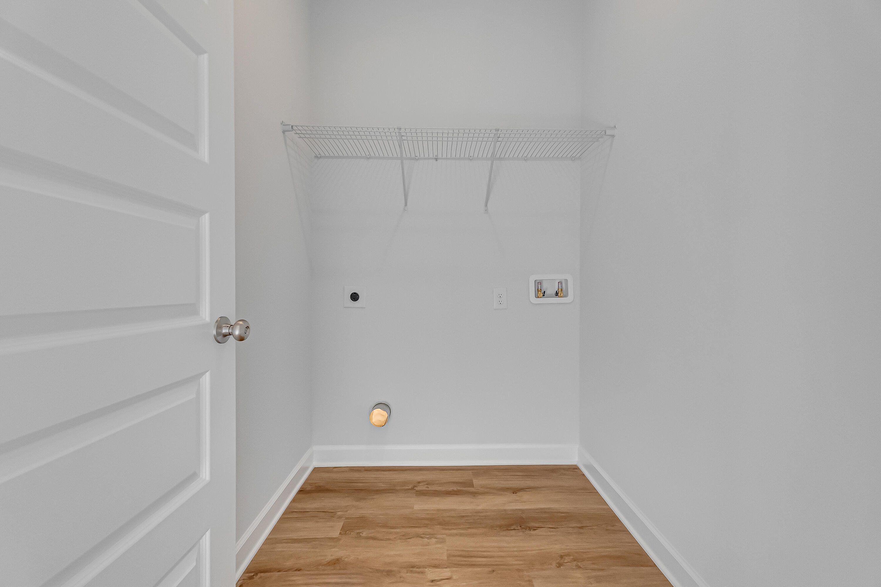 47 Shebbi Lane Freeport, FL 32439 - Photo 18 of 24 a view of room