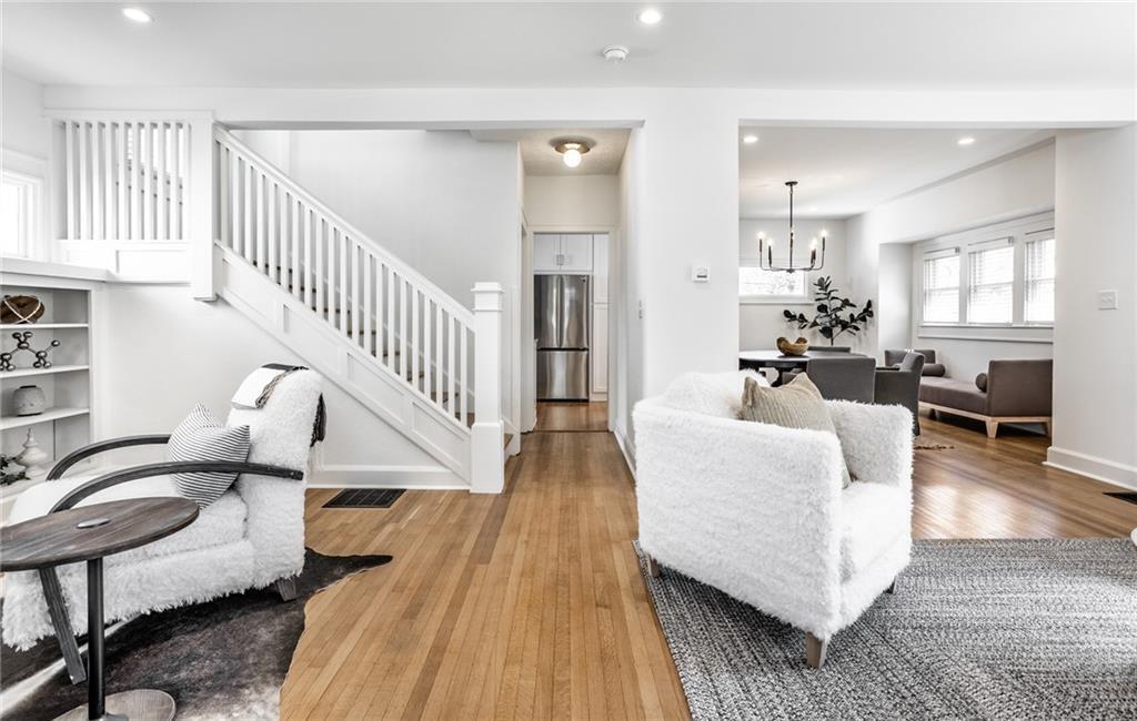 520 Berkley Road Indianapolis, IN 46208 - Photo 7 of 34