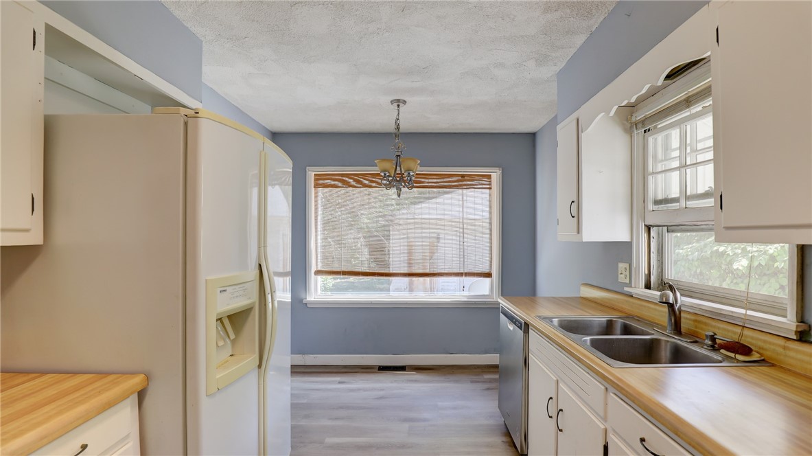 1929 East Johns Avenue Decatur, IL 62521 - Photo 10 of 23