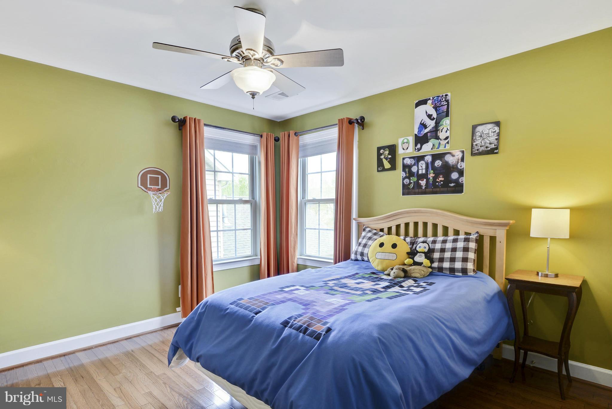 42445 Spring Splendor Drive Ashburn, VA 20148 - Photo 21 of 30 Bedroom #3