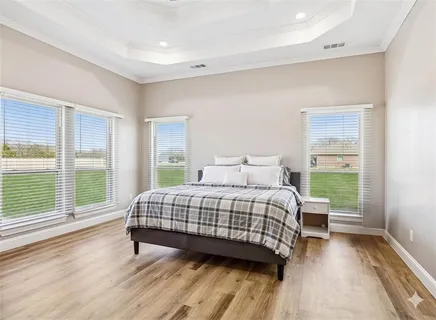 $479,900 | 6465 Shady Acres Lane, Quinlan, TX 75474