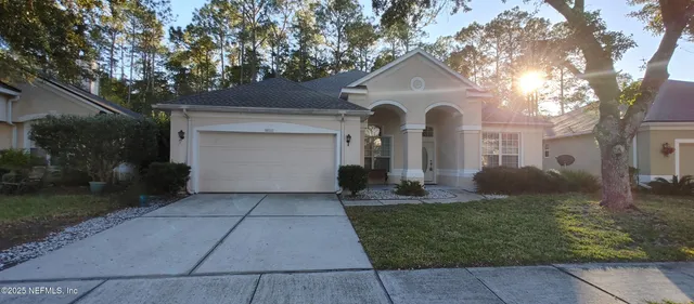 $2,895 | 10542 Castlebar Glen Drive South, Jacksonville, FL 32256