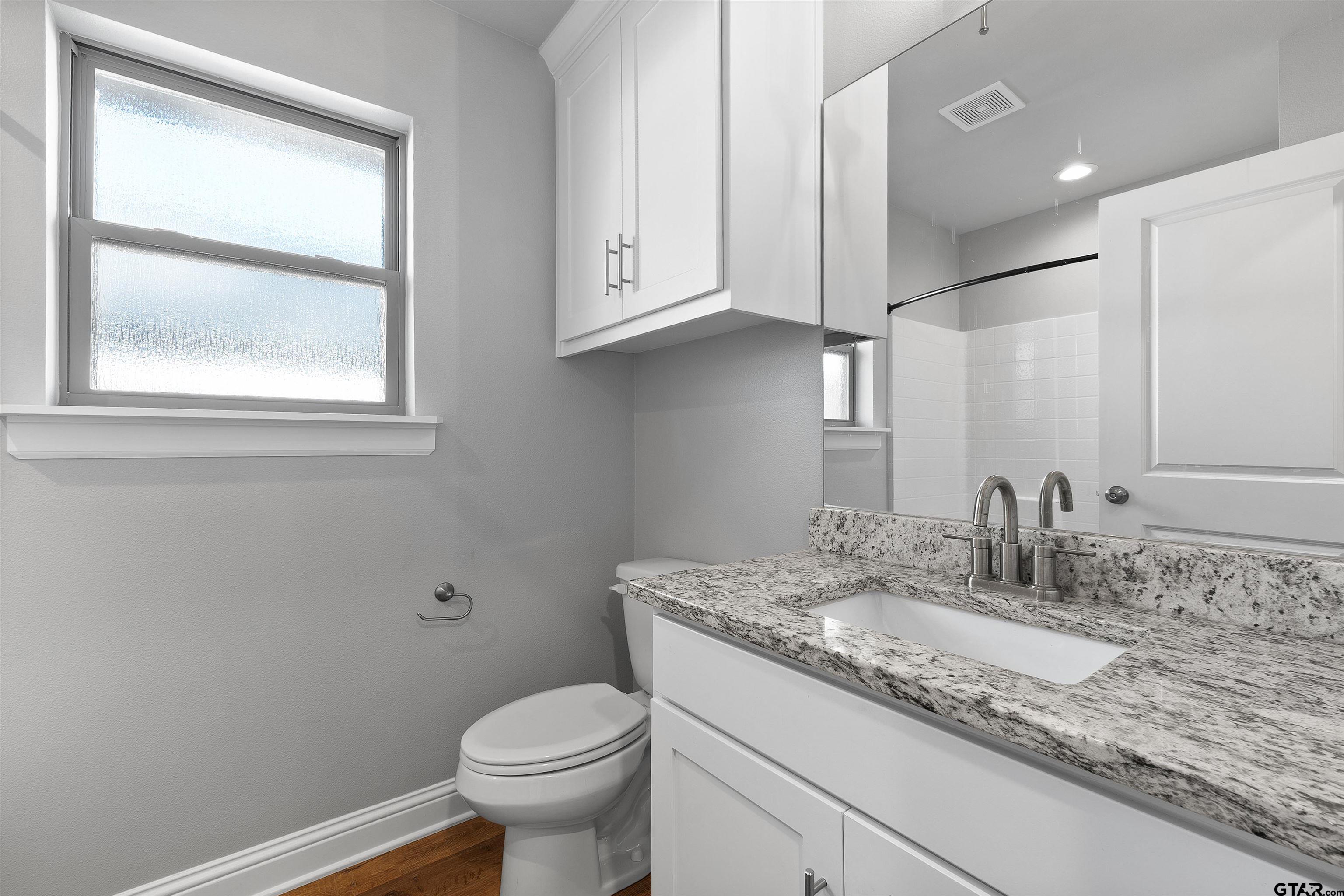 10003 Dayspring Drive Flint, TX 75762 - Photo 22 of 32