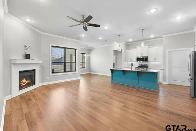 $369,000 | 10003 Dayspring Drive, Flint, TX 75762