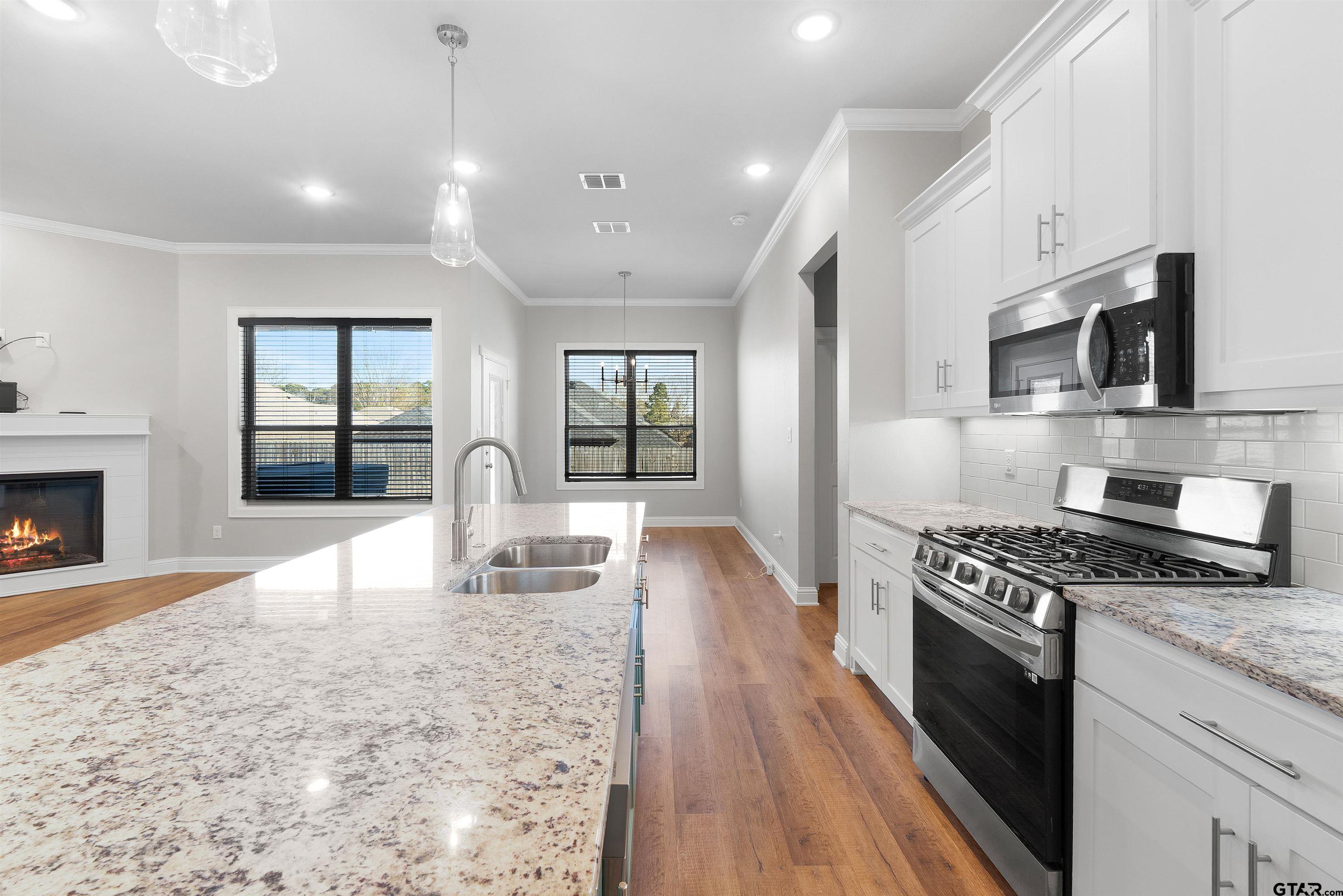 10003 Dayspring Drive Flint, TX 75762 - Photo 10 of 32