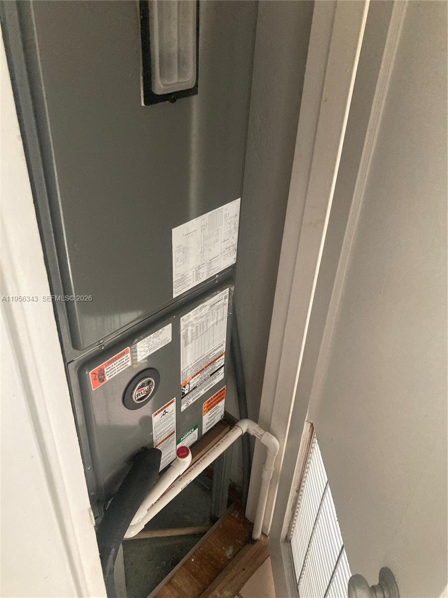 3742 Southwest 29th Street, Unit 3742 Miami, FL 33134 - Photo 3 of 10