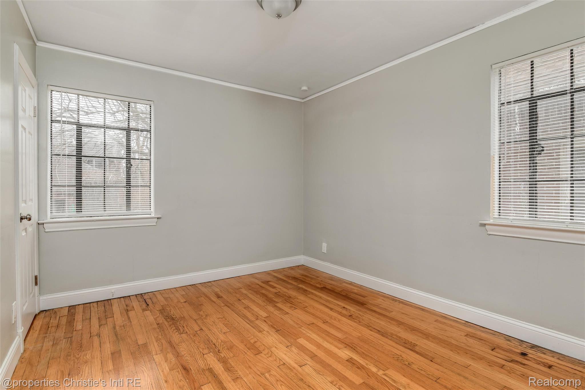 5797 Yorkshire Road Detroit, MI 48224 - Photo 11 of 28 17-5797 Yorkshire Rd - Detroit0013.jpg