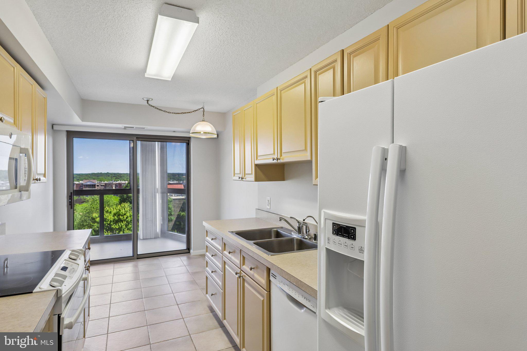 19385 Cypress Ridge Terrace, Unit 515 Leesburg, VA 20176 - Photo 49 of 58