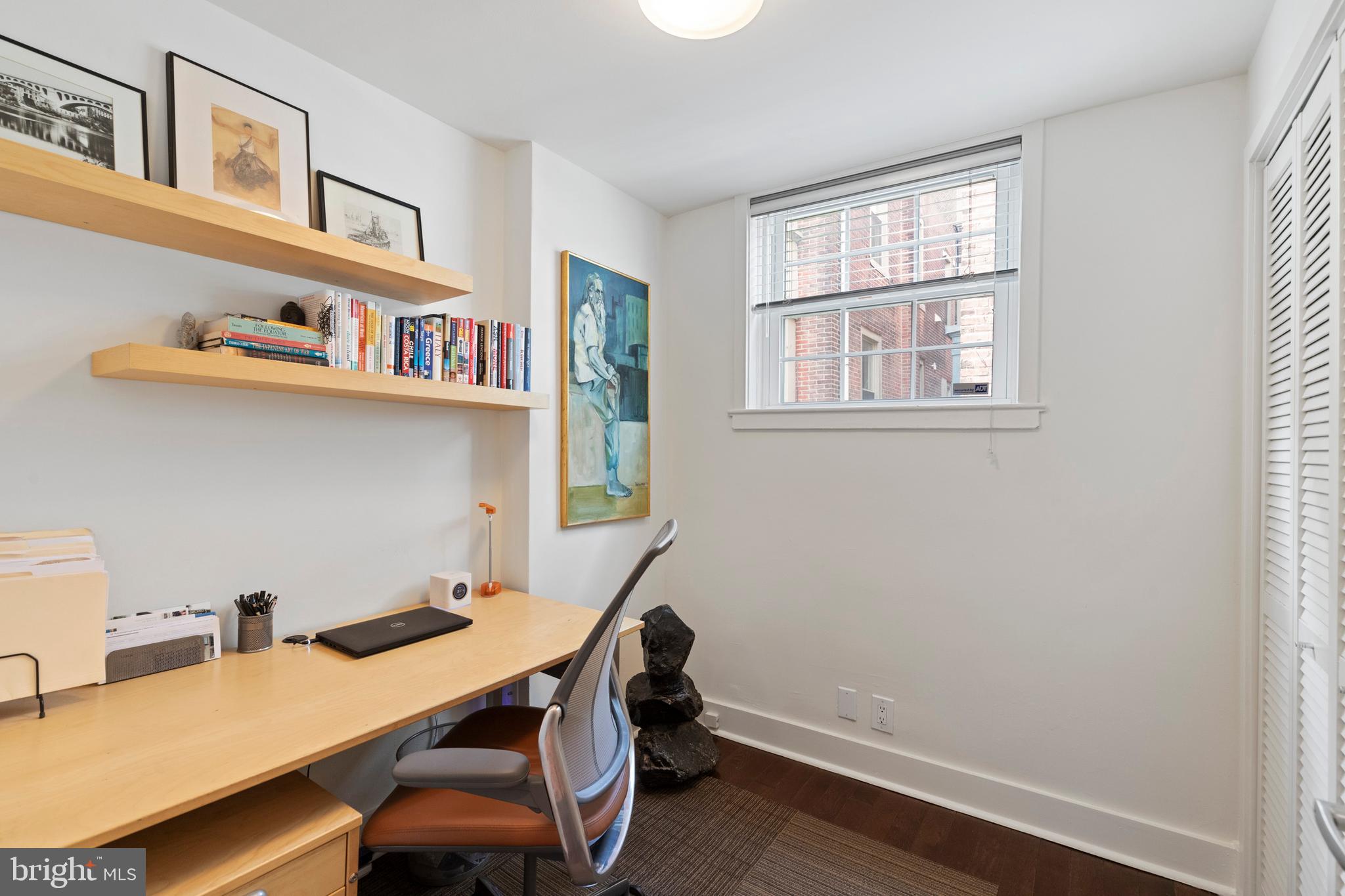 2011 Waverly Street Philadelphia, PA 19146 - Photo 15 of 17