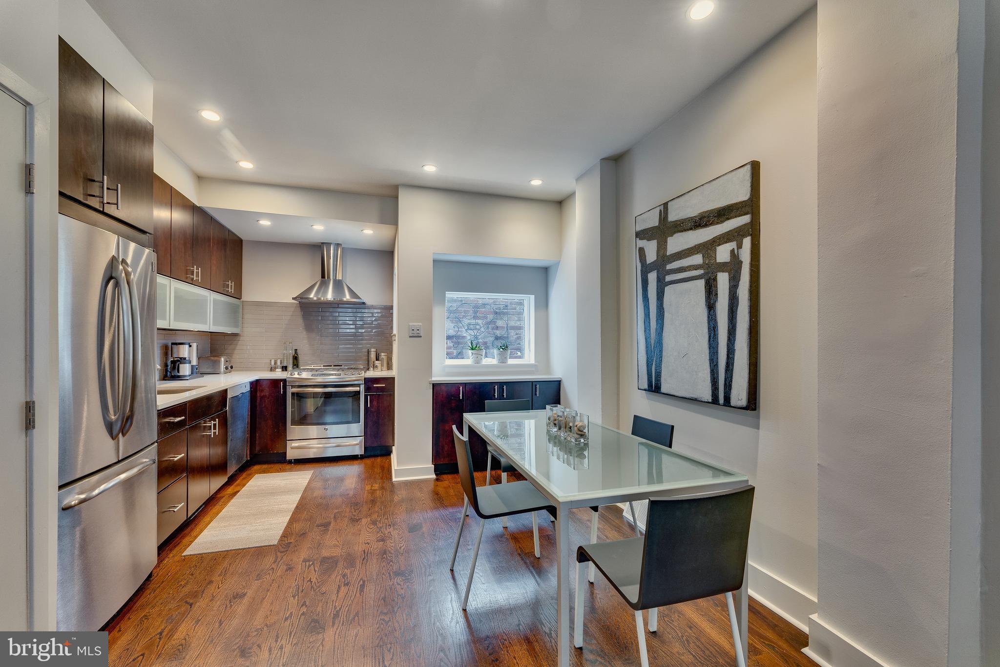 2011 Waverly Street Philadelphia, PA 19146 - Photo 6 of 17