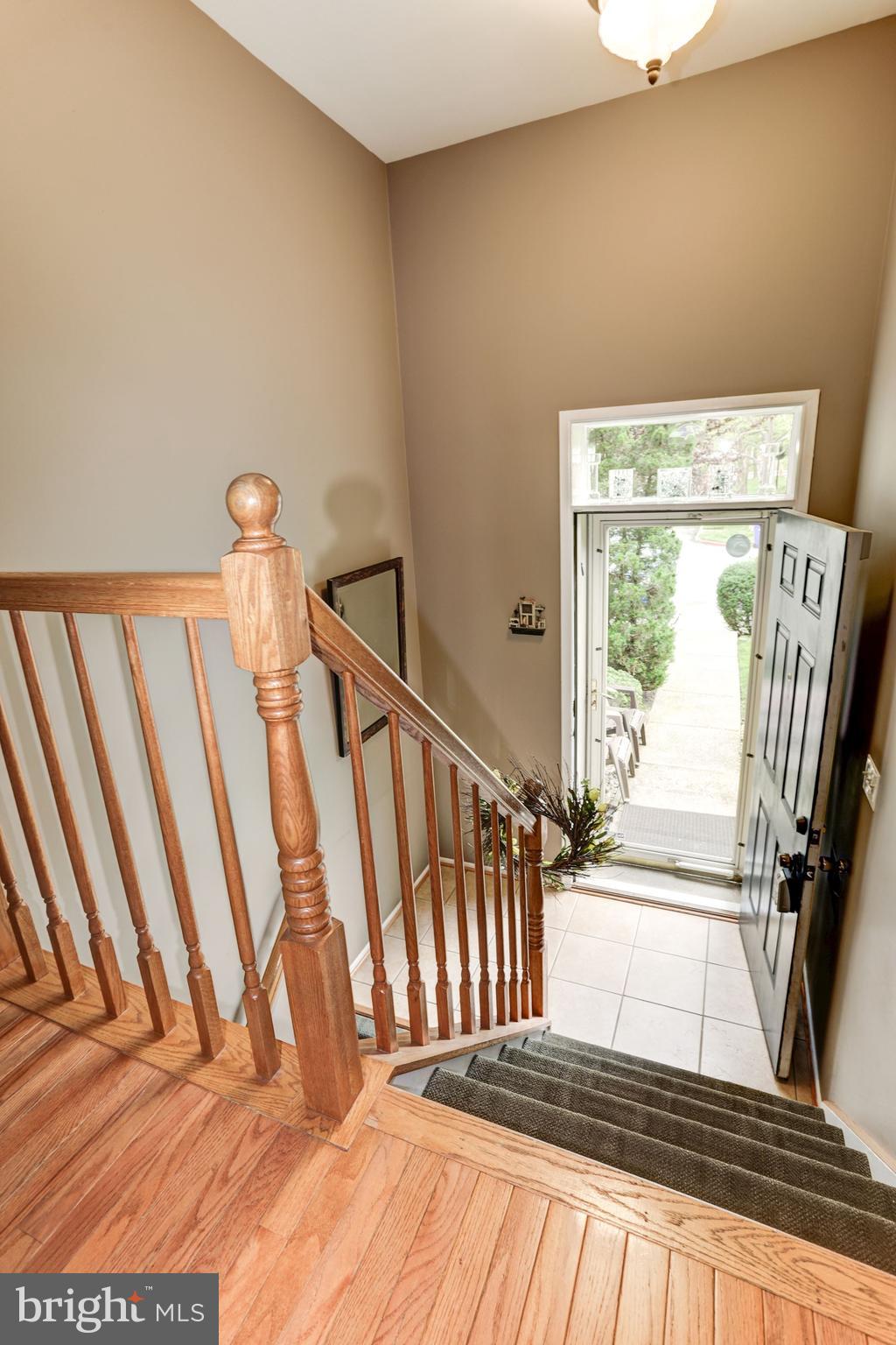 9770 Early Spring Way Columbia, MD 21046 - Photo 5 of 54 Gallery Image 5