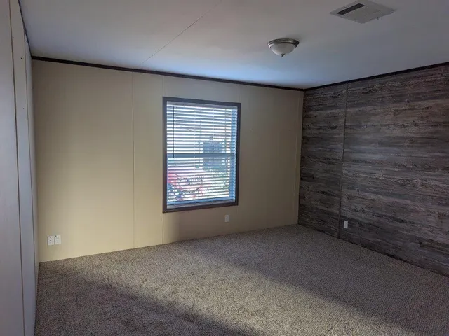 $124,900 | 108 North Canadian Street, Wheeler, TX 79096