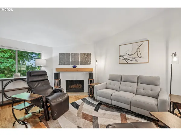 $300,000 | 14946 Southwest 109th Avenue, Portland, OR 97224