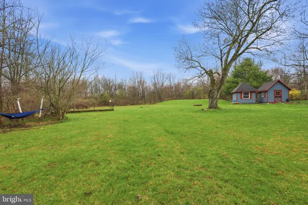 $610,000 | 2232 Swamp Road, Fountainville, PA 18923