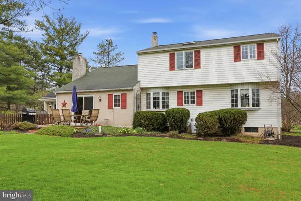 $610,000 | 2232 Swamp Road, Fountainville, PA 18923