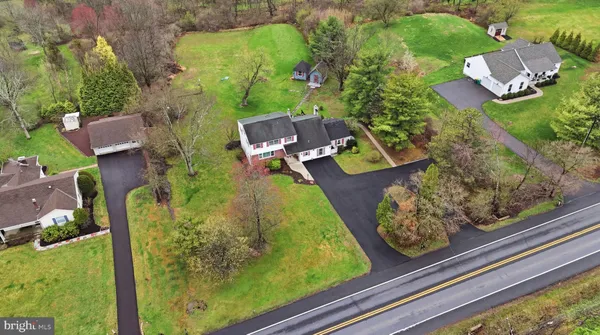 $610,000 | 2232 Swamp Road, Fountainville, PA 18923