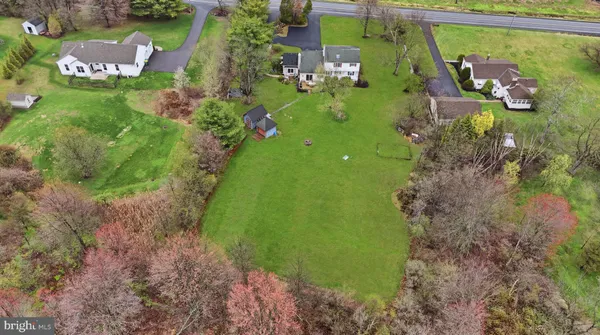 $610,000 | 2232 Swamp Road, Fountainville, PA 18923