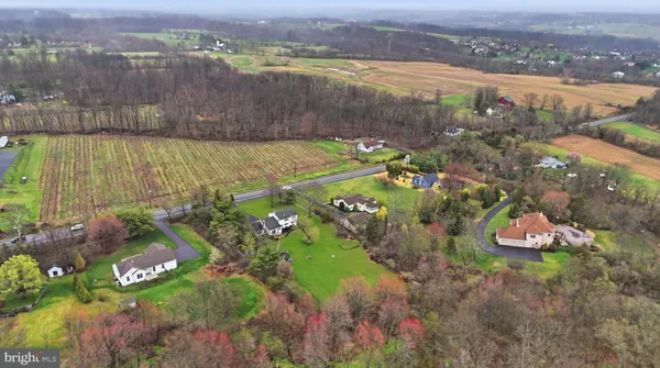 $610,000 | 2232 Swamp Road, Fountainville, PA 18923