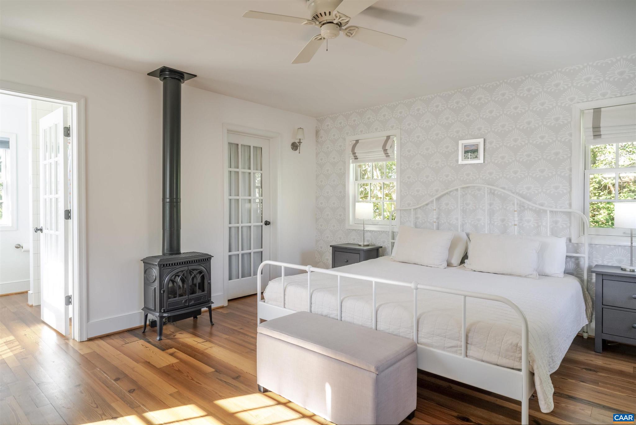 1504 Rutledge Avenue Charlottesville, VA 22903 - Photo 13 of 41