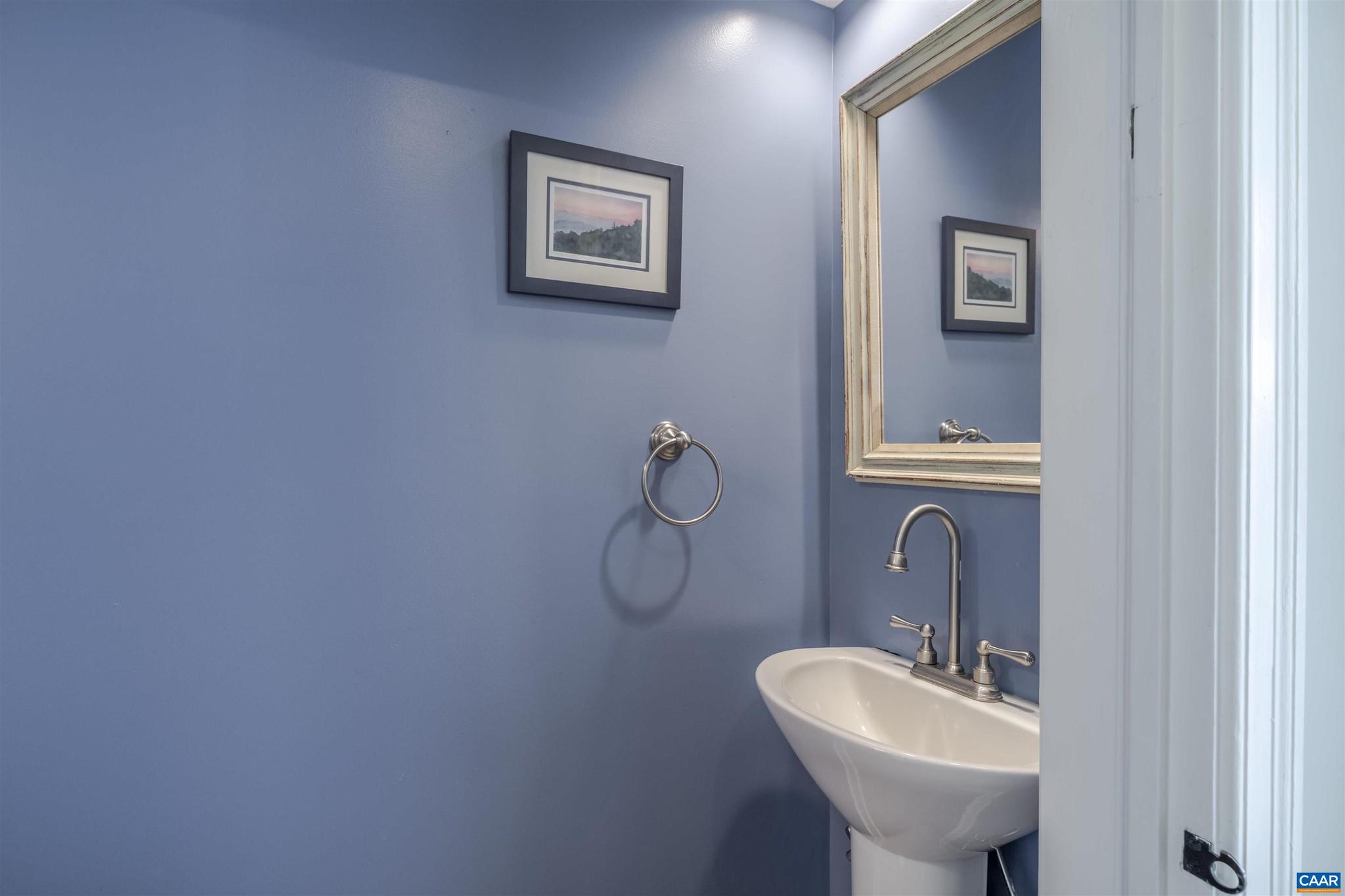 1504 Rutledge Avenue Charlottesville, VA 22903 - Photo 18 of 41