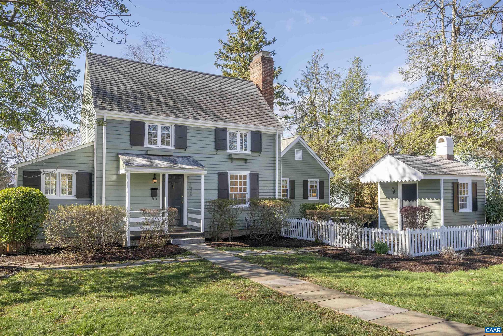 1504 Rutledge Avenue Charlottesville, VA 22903 - Photo 2 of 41