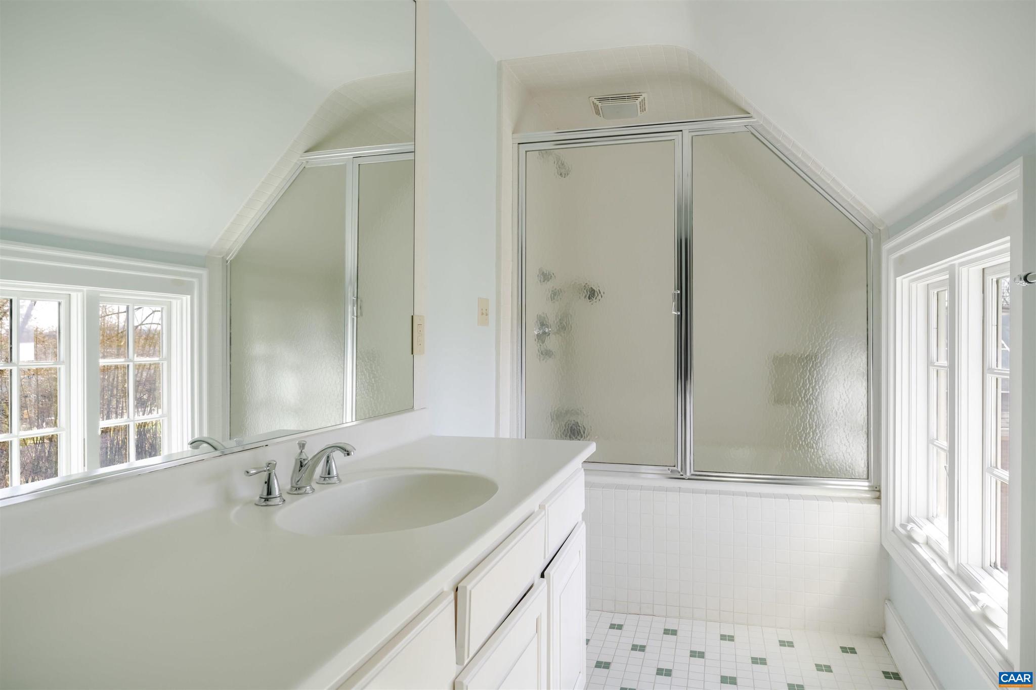 1504 Rutledge Avenue Charlottesville, VA 22903 - Photo 22 of 41