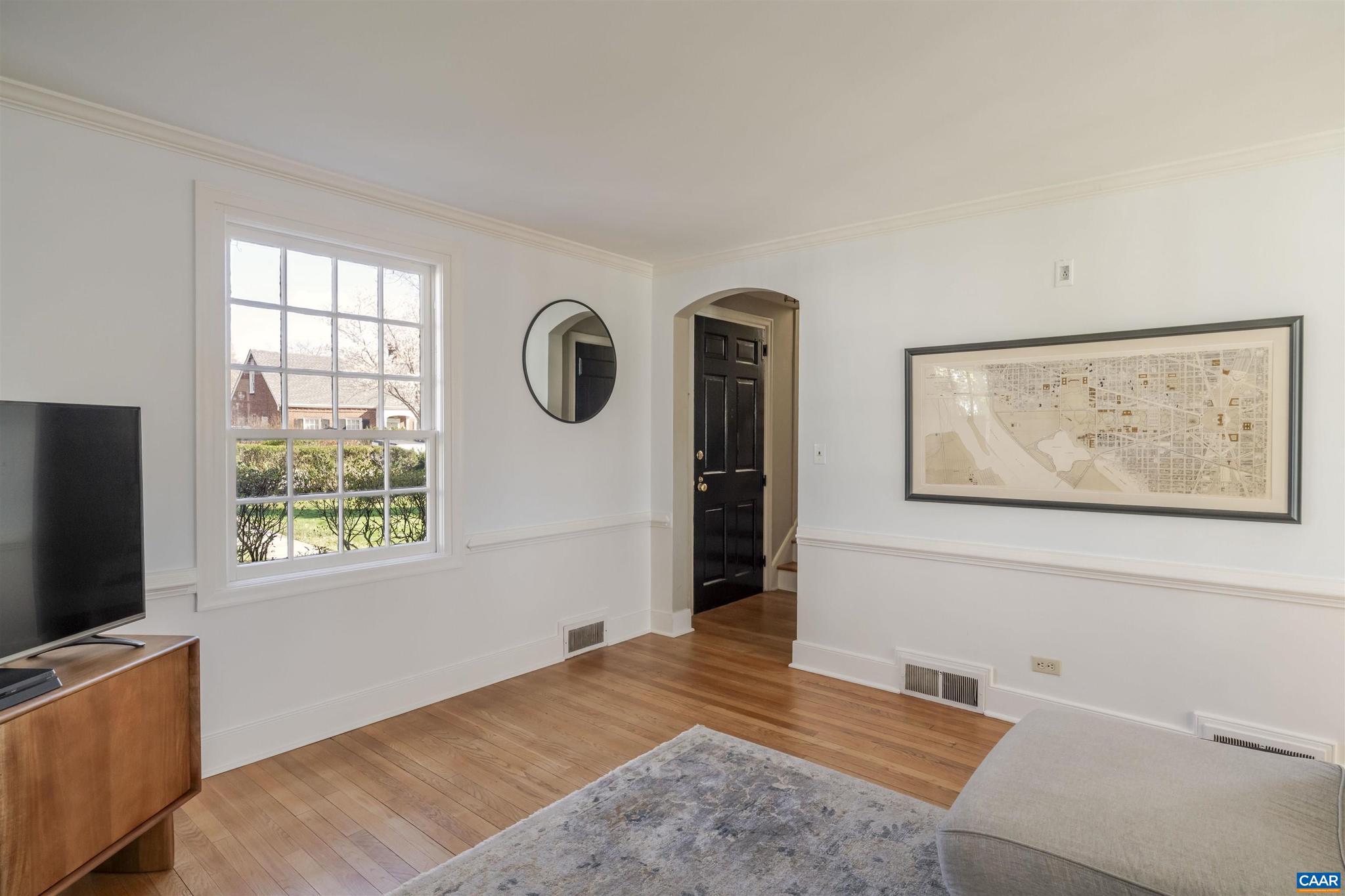 1504 Rutledge Avenue Charlottesville, VA 22903 - Photo 4 of 41