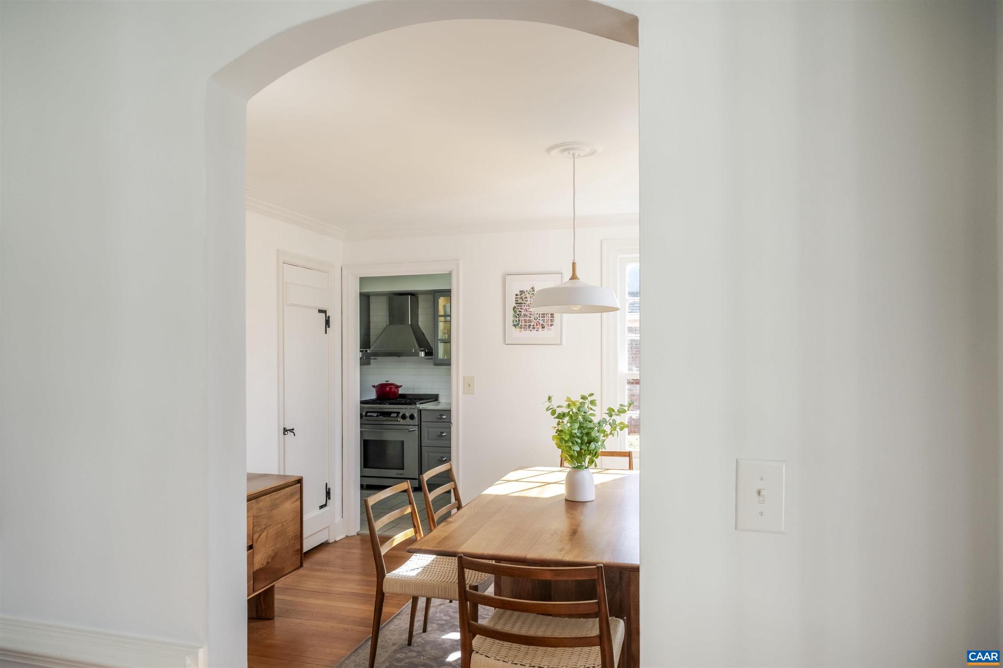 1504 Rutledge Avenue Charlottesville, VA 22903 - Photo 6 of 41