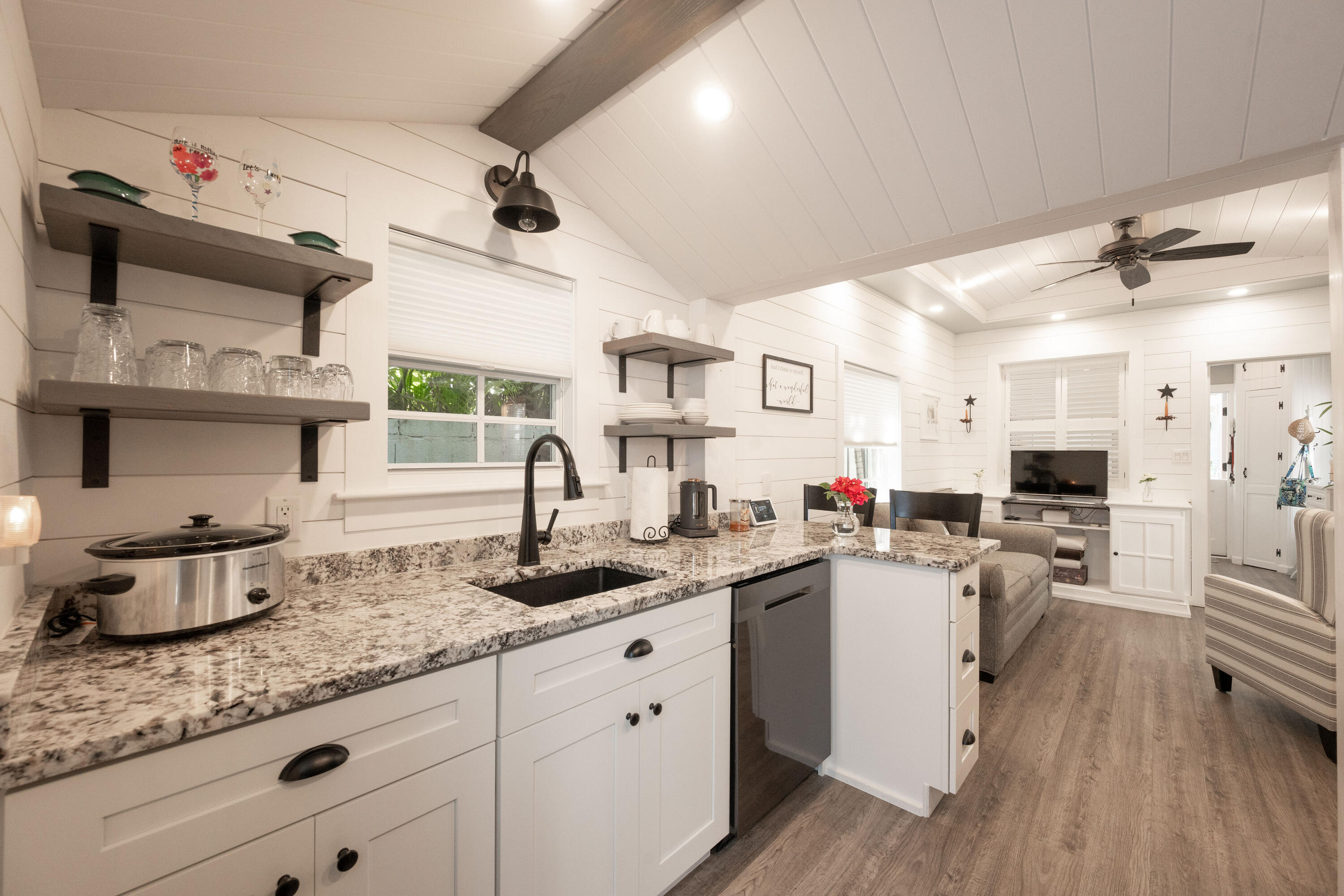 817 Pearl Street Key West, FL 33040 - Photo 19 of 36 NDP_1390