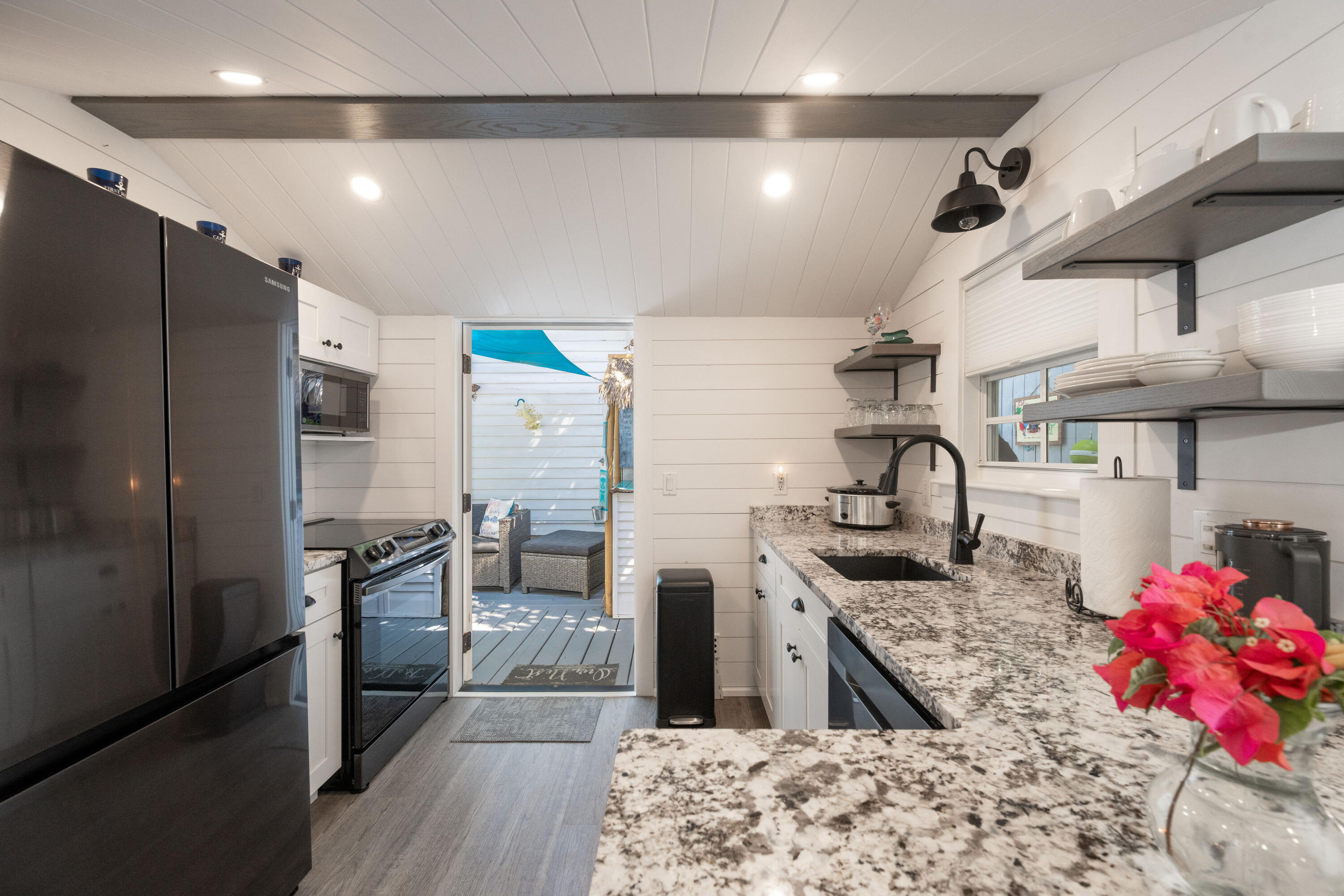 817 Pearl Street Key West, FL 33040 - Photo 23 of 36 NDP_1383-Edit