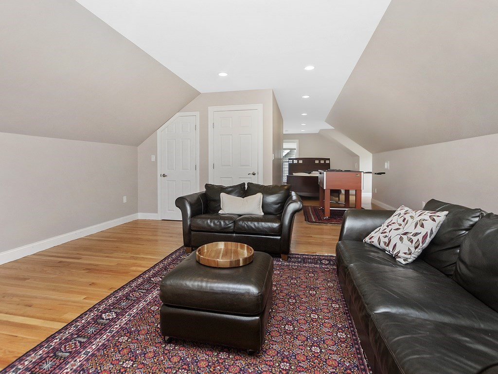 43 Canterbury Road Waltham, MA 02453 - Photo 27 of 35 Gallery Image 27