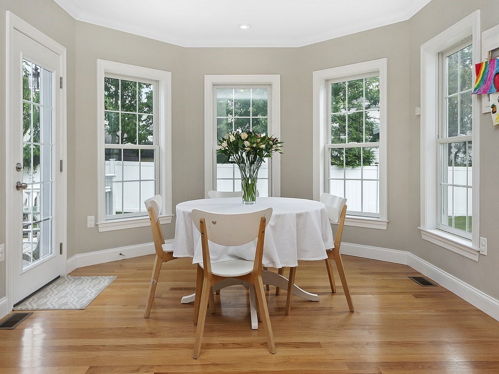 43 Canterbury Road Waltham, MA 02453 - Photo 8 of 35 Gallery Image 8