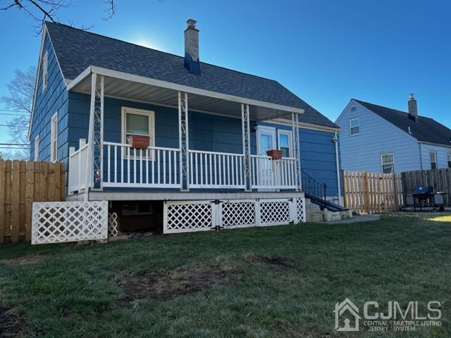 89 Leo Street Edison, NJ 08817 - Photo 29 of 31 a front view of a house with a garden