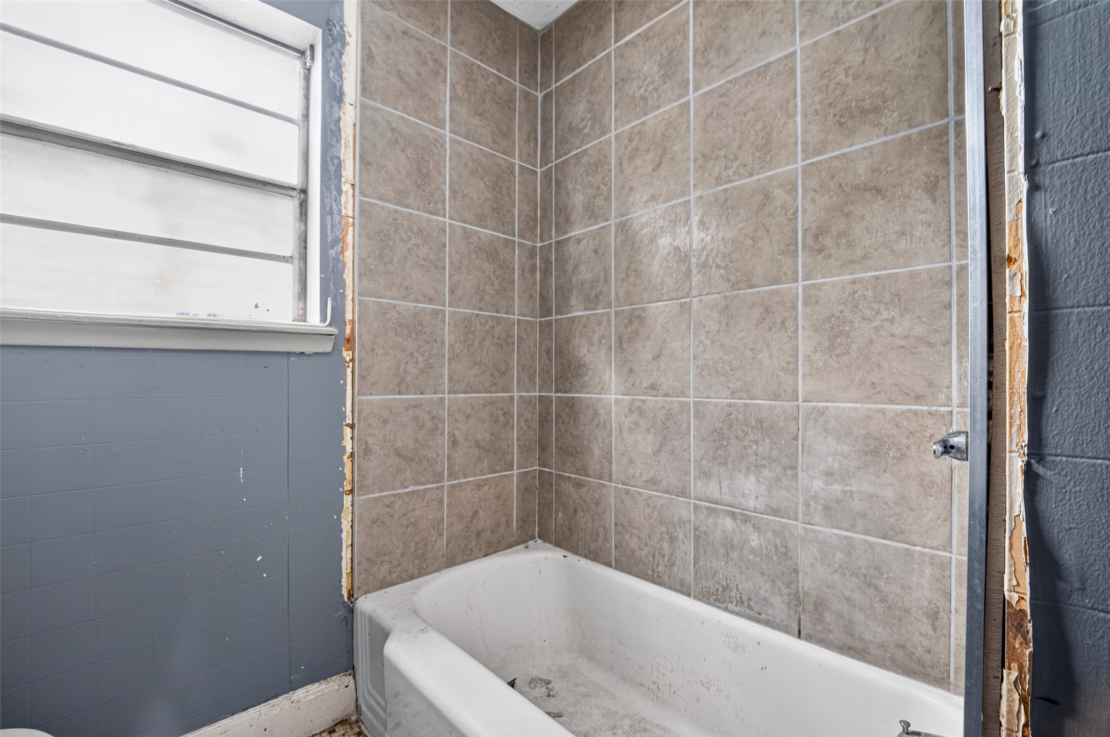 7003 Myrtle Street Houston, TX 77087 - Photo 21 of 29 Gallery Image 21
