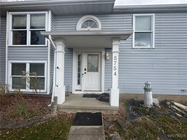 $269,900 | 5754 Lake Hill Drive, Romulus, NY 14541