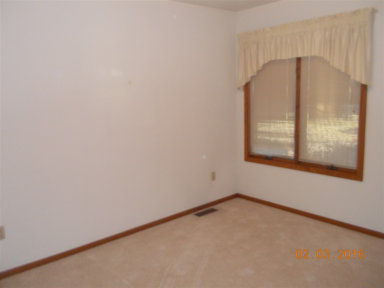 1005 Woodridge Drive Decatur, IN 46733 - Photo 13 of 19