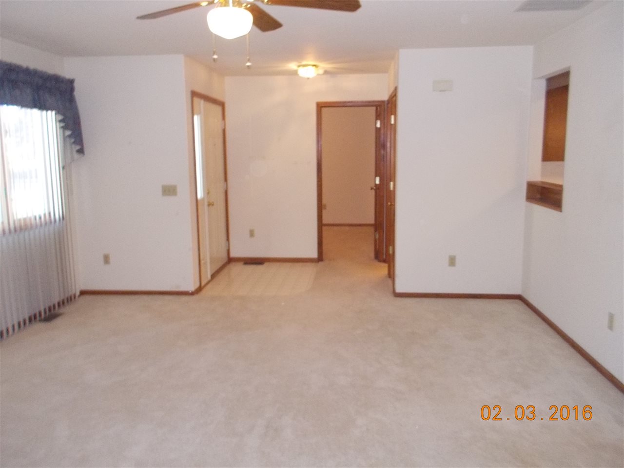 1005 Woodridge Drive Decatur, IN 46733 - Photo 8 of 19