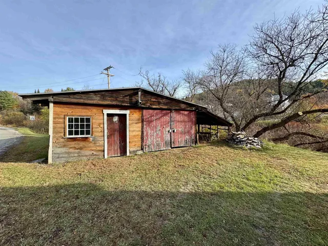 $350,000 | 74 Chicken Farm Road, Corinth, VT 05040