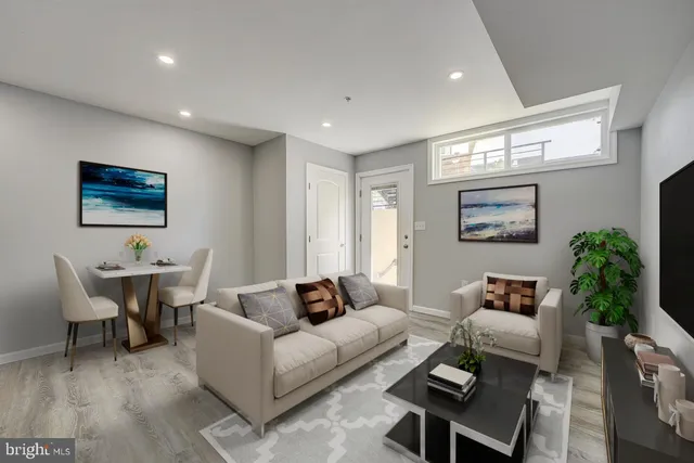 $419,000 | 832 19th Street Northeast, Unit A, Washington, DC 20002