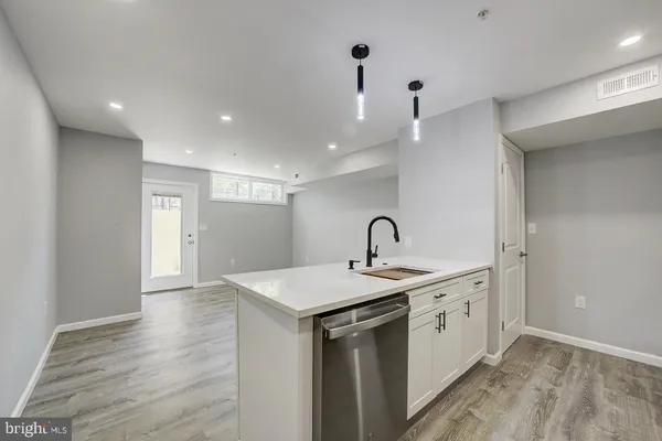 $419,000 | 832 19th Street Northeast, Unit A, Washington, DC 20002