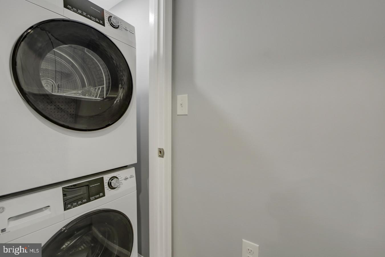 832 19th Street Northeast, Unit A Washington, DC 20002 - Photo 8 of 19