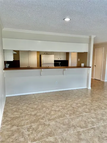 $1,850 | 21 April Hill, Conroe, TX 77356