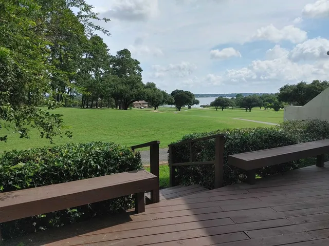 $1,850 | 21 April Hill, Conroe, TX 77356