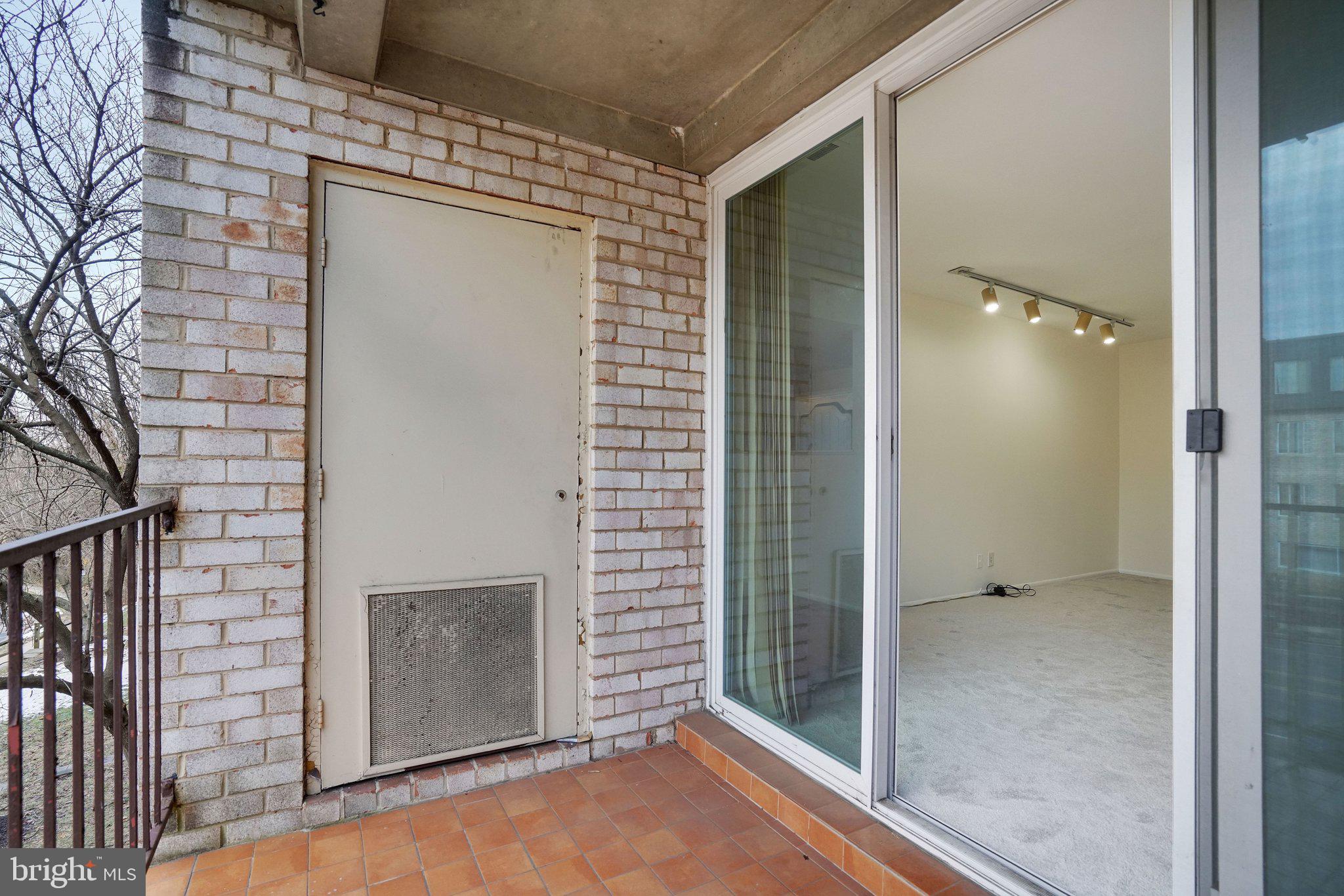 5020 7th Road South, Unit 102 Arlington, VA 22204 - Photo 27 of 30 a view of a bathroom
