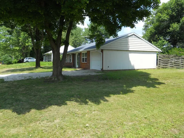 $235,000 | 392 South Cedar Drive, Ellettsville, IN 47429