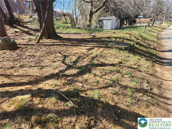 $259,900 | 1992 South Delaware Street, Allentown, PA 18103