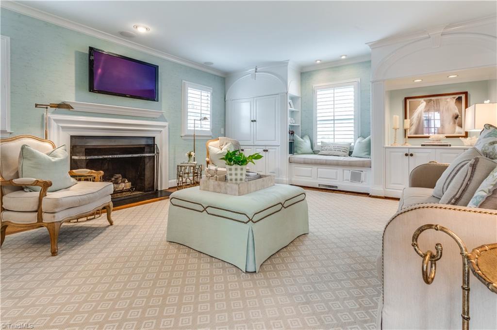 902 Nottingham Road Greensboro, NC 27408 - Photo 12 of 30 Gallery Image 12
