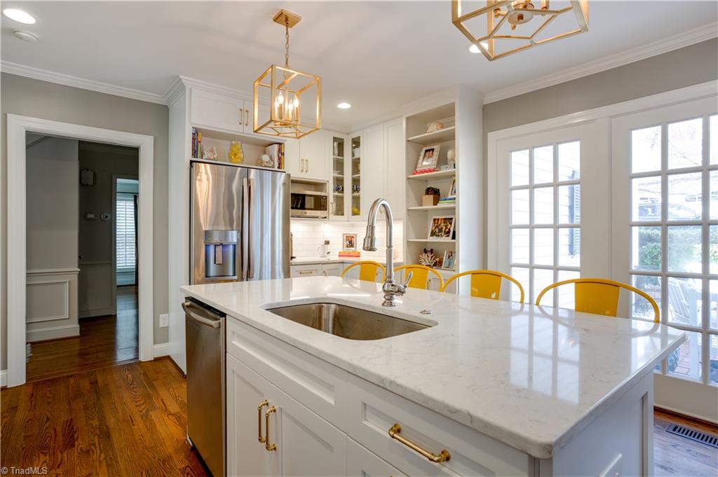 902 Nottingham Road Greensboro, NC 27408 - Photo 14 of 30 Gallery Image 14