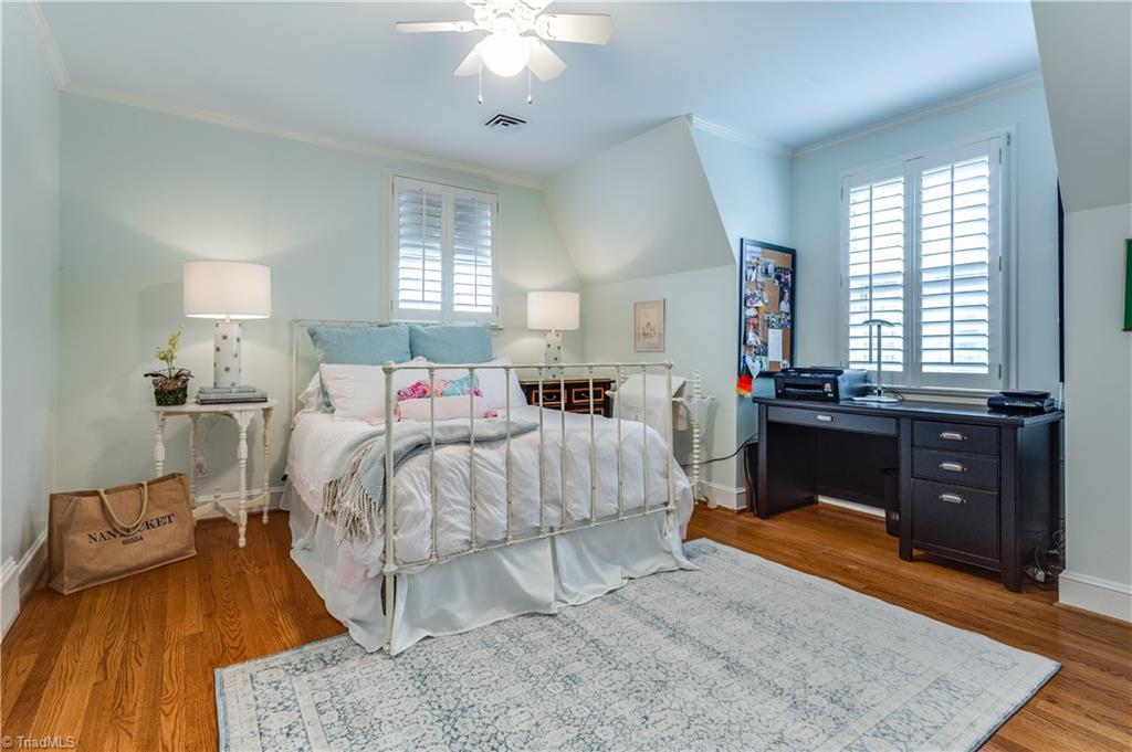 902 Nottingham Road Greensboro, NC 27408 - Photo 22 of 30 Gallery Image 22