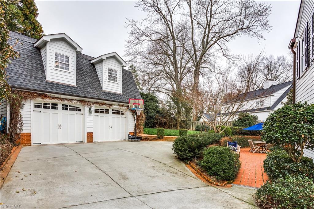 902 Nottingham Road Greensboro, NC 27408 - Photo 28 of 30 Gallery Image 28